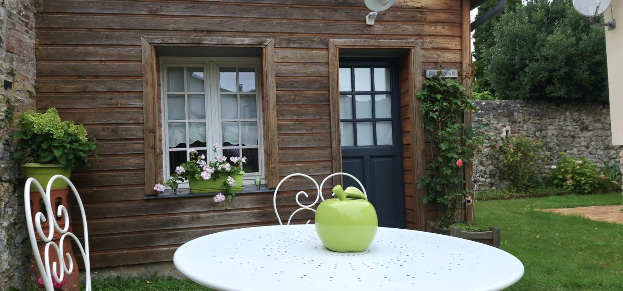 Honfleur à deux Acomodação com café da manhã Exterior foto