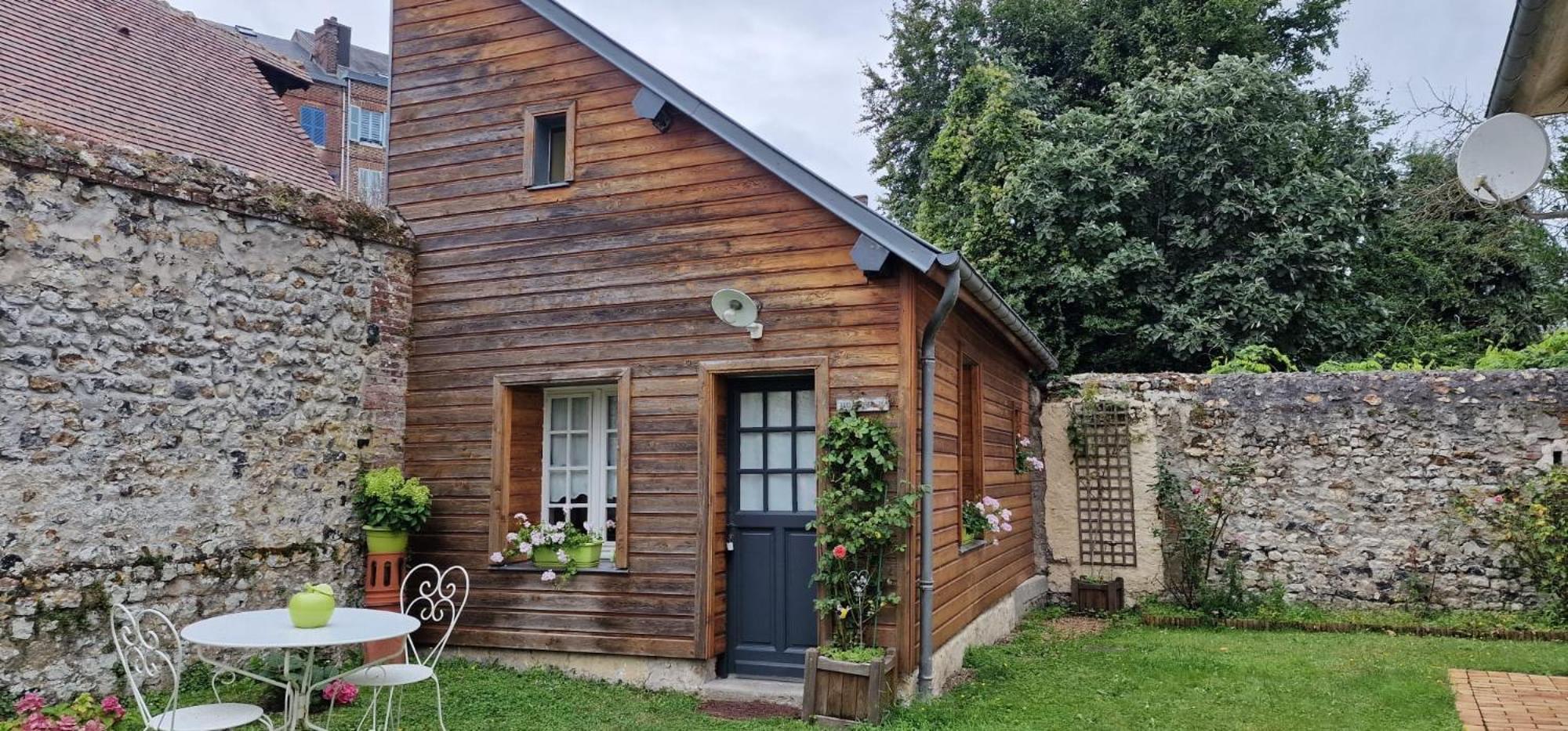 Honfleur à deux Acomodação com café da manhã Exterior foto